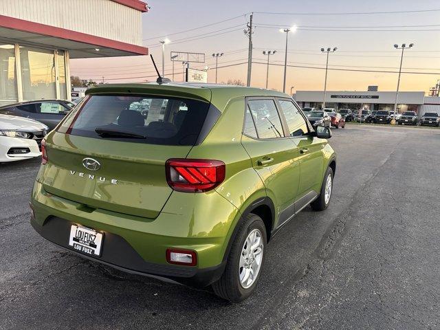 2023 hyundai venue se