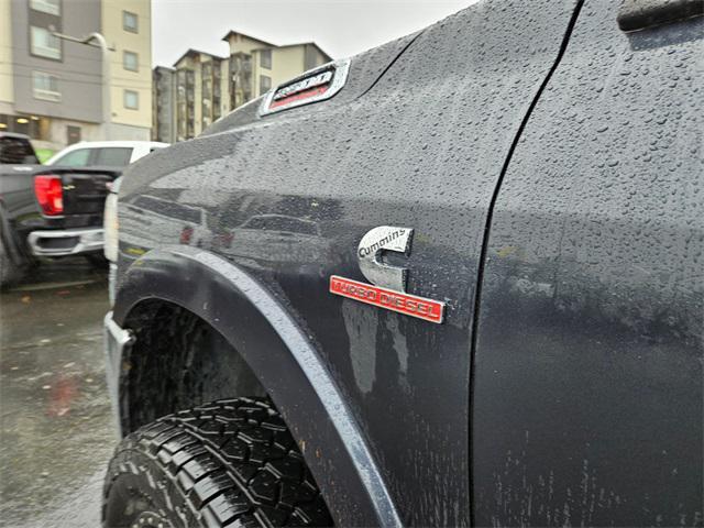 2020 ram 2500 laramie crew cab 4x4 8' box