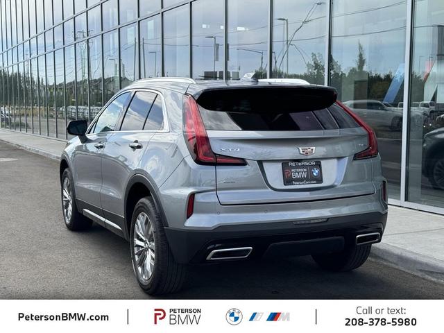 2024 cadillac xt4 premium luxury