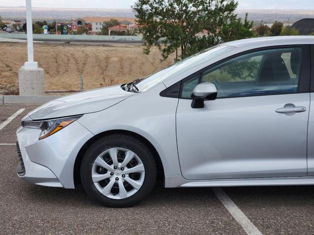 2023 toyota corolla le