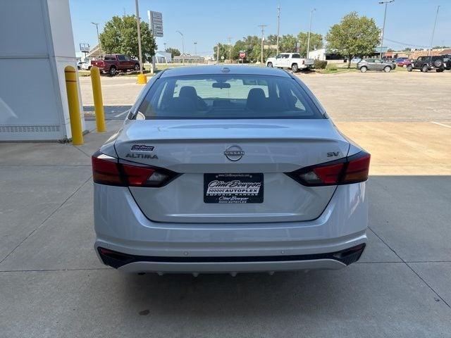 2023 nissan altima 2.5 sv