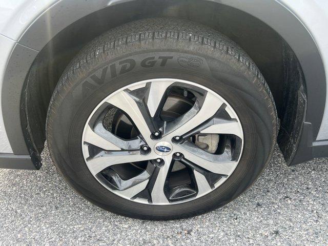 2022 subaru outback limited xt