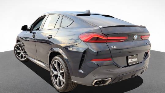 2022 BMW X6