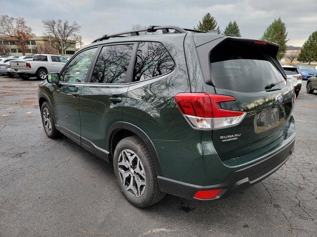 2022 subaru forester premium