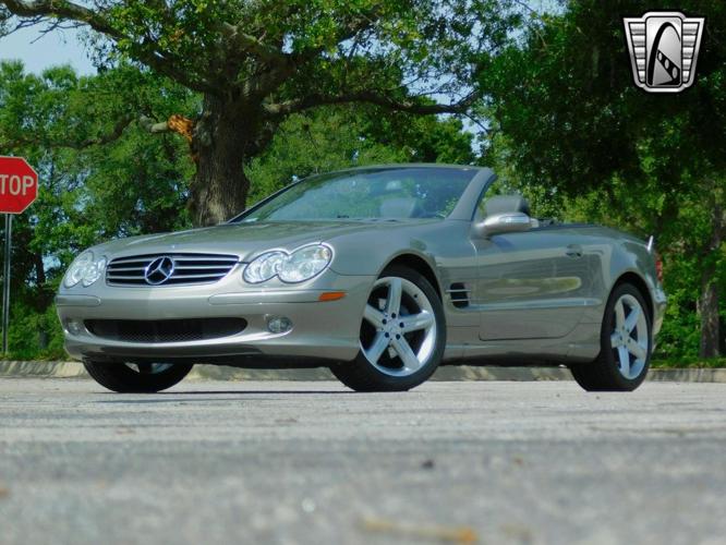 2004 mercedes-benz sl-class in o'fallon, illinois
