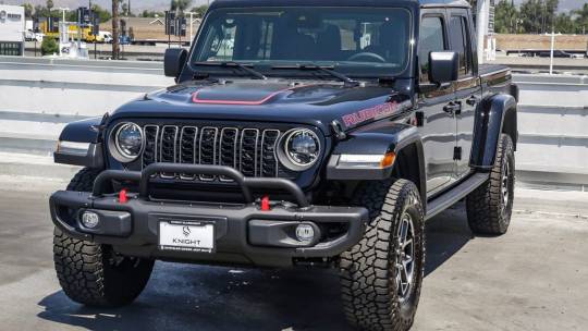 2024 Jeep Gladiator