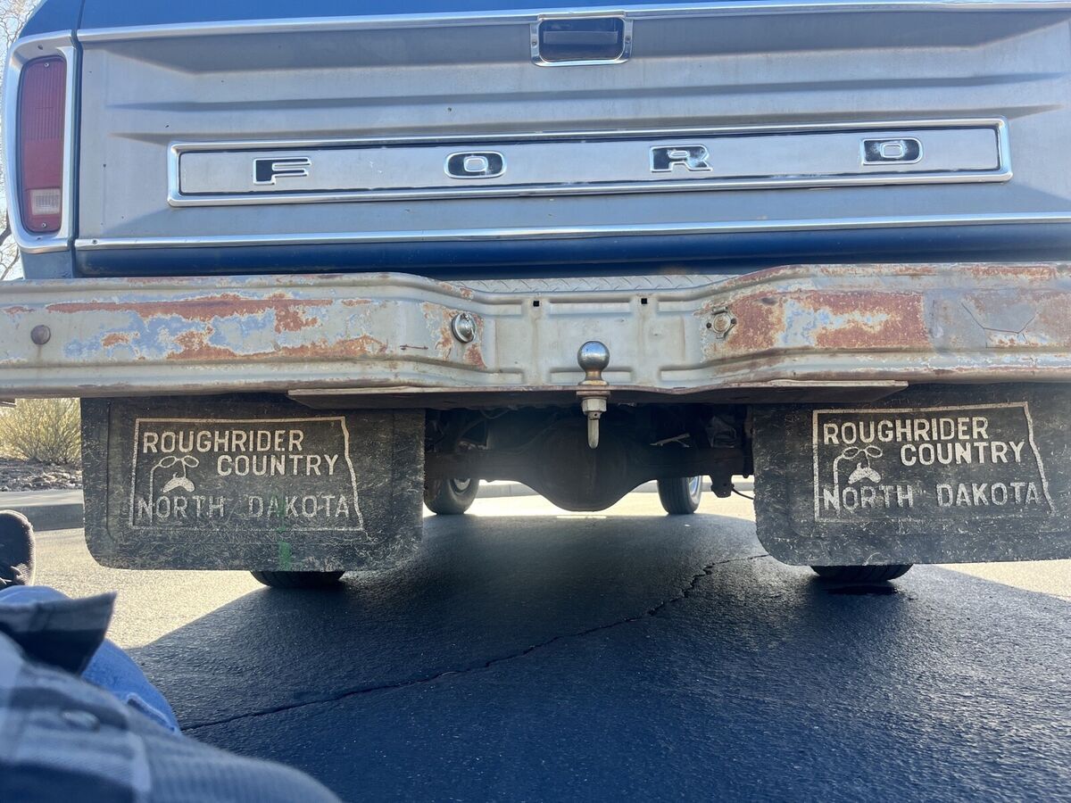 1978 ford f100 blue