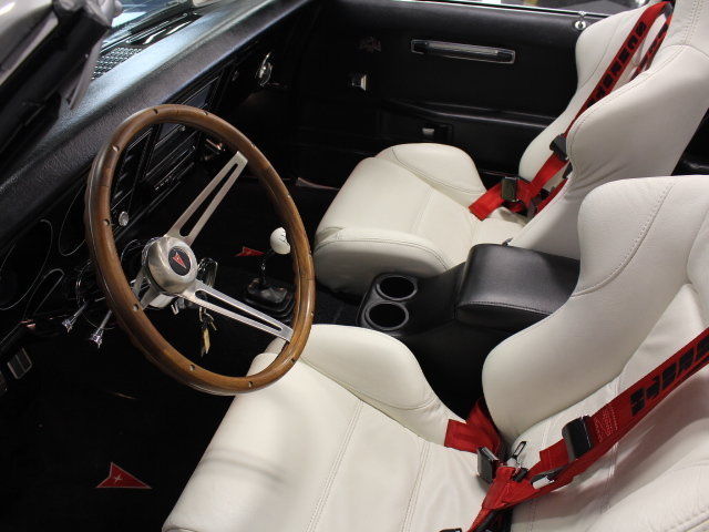 ram jet 502, tremec 5 speed, fully restored, 4 wheels discs, hotchkis suspension