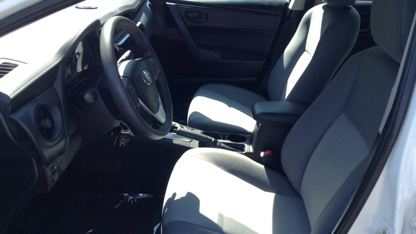2019 toyota corolla l