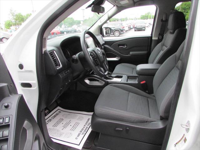 2023 nissan frontier sv