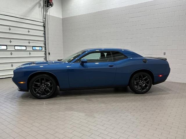 2023 dodge challenger sxt
