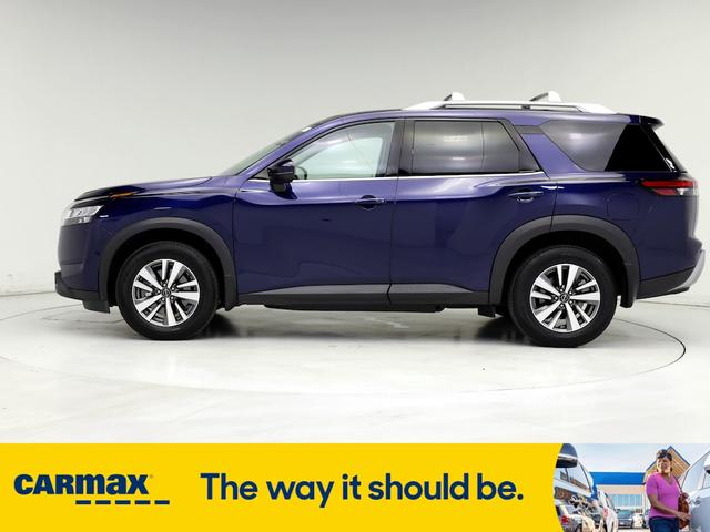 2023 nissan pathfinder sl