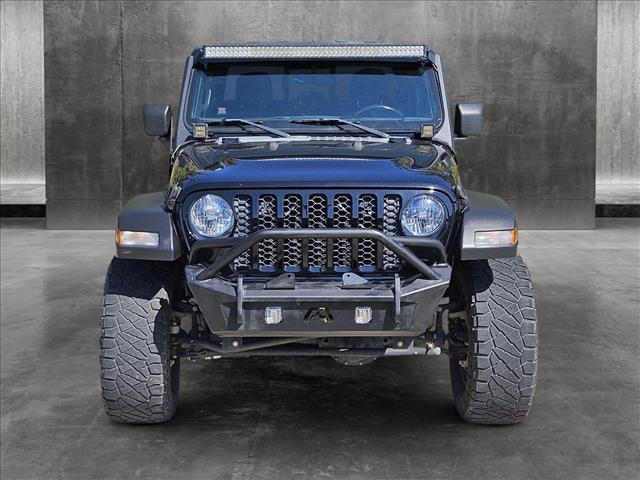 2020 jeep gladiator sport s