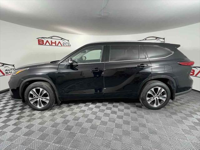 2021 toyota highlander xle