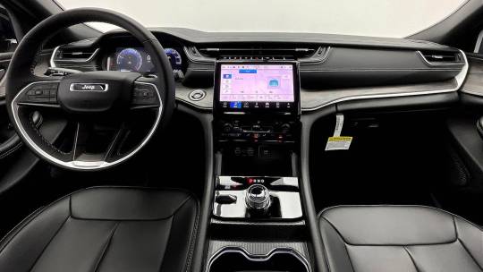 2025 Jeep Grand Cherokee