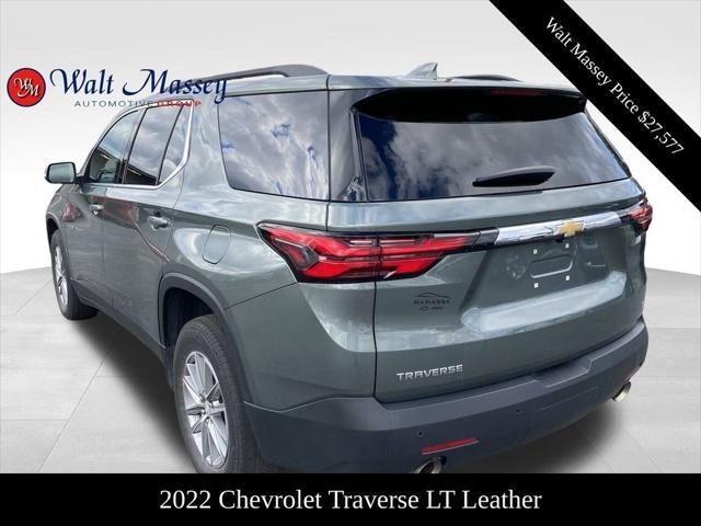 2022 chevrolet traverse lt leather