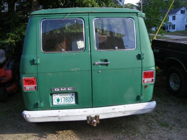1972 gmc vandura 50k miles short bed 1/2 panel 1/2 window local no shipping