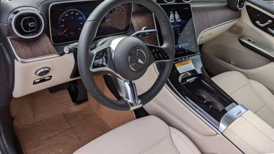 2025 Mercedes-Benz GLC