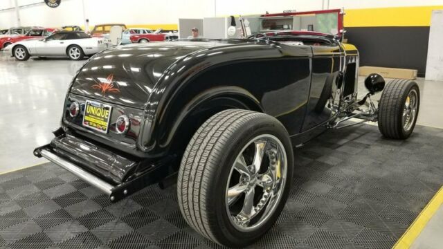 1932 ford roadster street rod! 350 v8! trades?