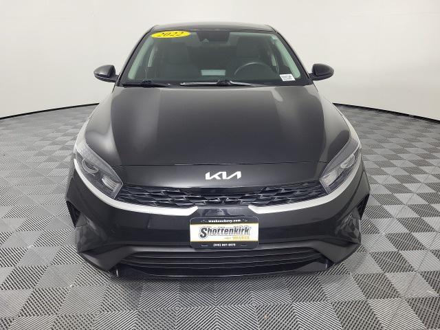 2022 kia forte lxs