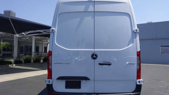 2024 Mercedes-Benz Sprinter