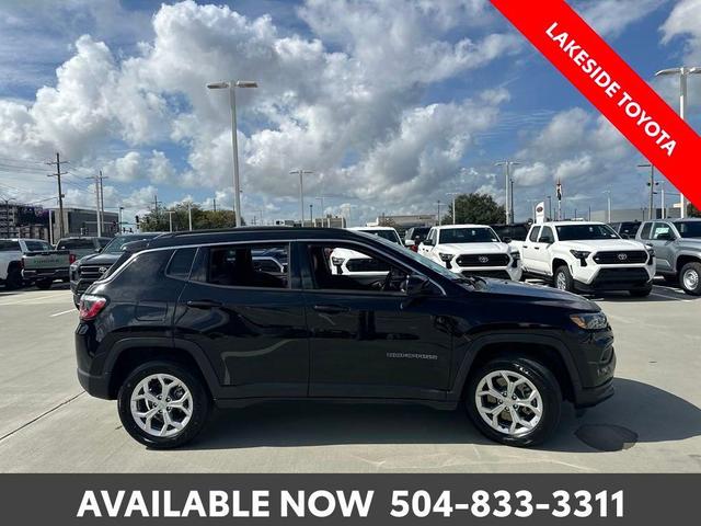 2024 jeep compass latitude