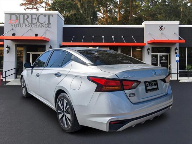 2021 nissan altima 2.5 sv
