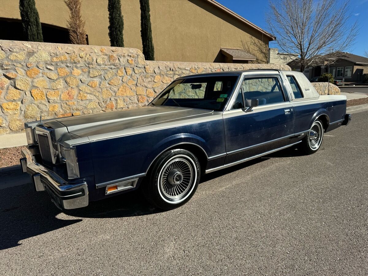 1981 lincoln town car sedan blue rwd automatic