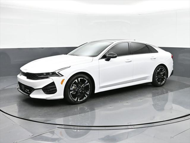 2022 kia k5 gt-line