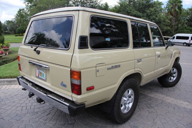 excellent condition in and out no rust from top to bottom ready to be enjoyed