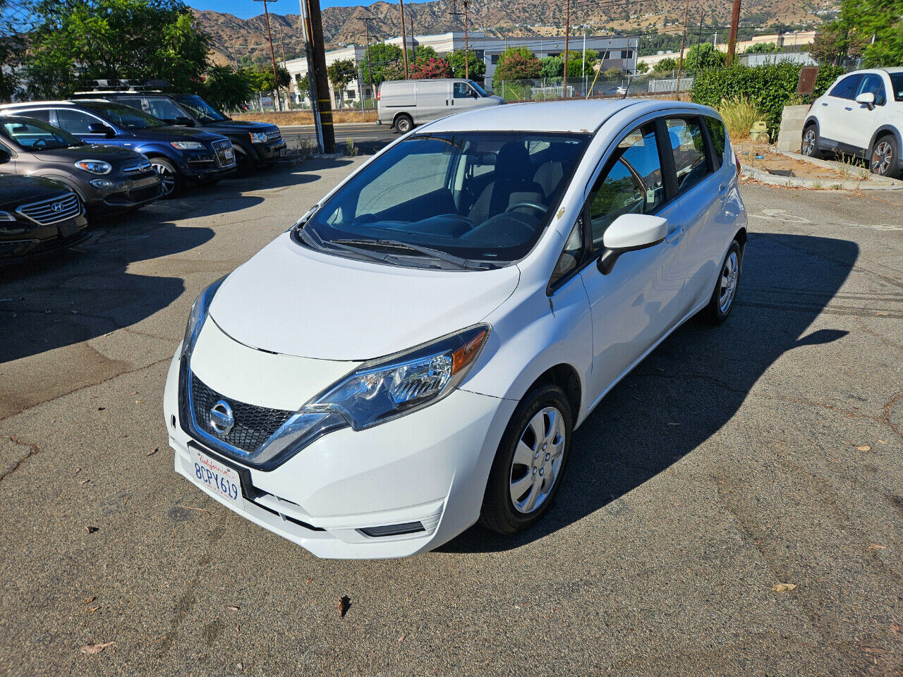 2018 nissan versa sv