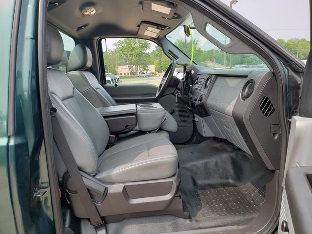 2011 ford f-350 xl
