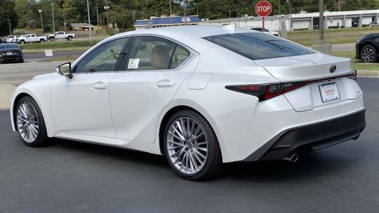 2024 Lexus IS