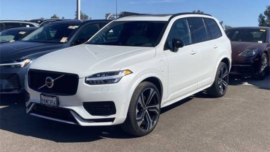 2022 Volvo XC90