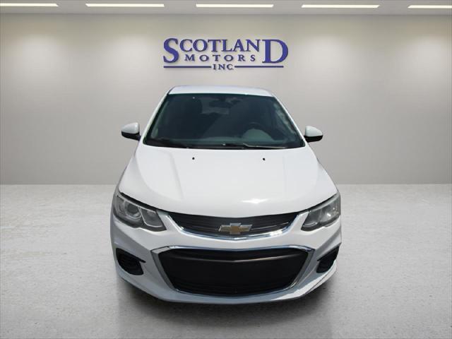 2017 chevrolet sonic lt