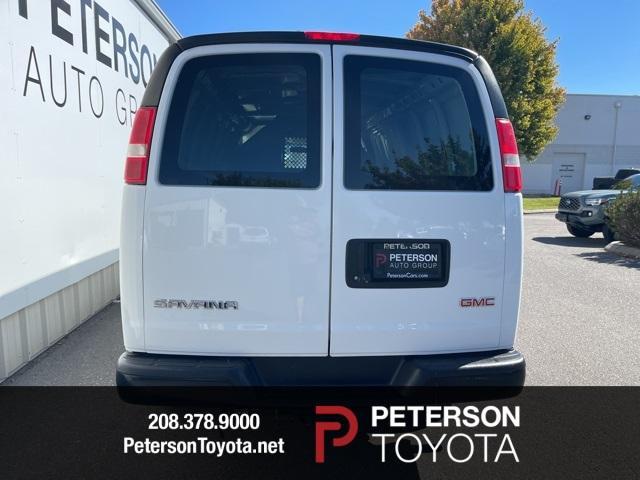 2017 gmc savana 2500 work van