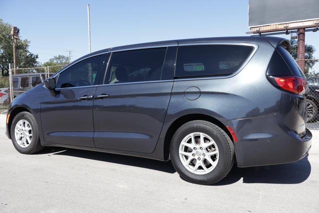2020 chrysler pacifica touring