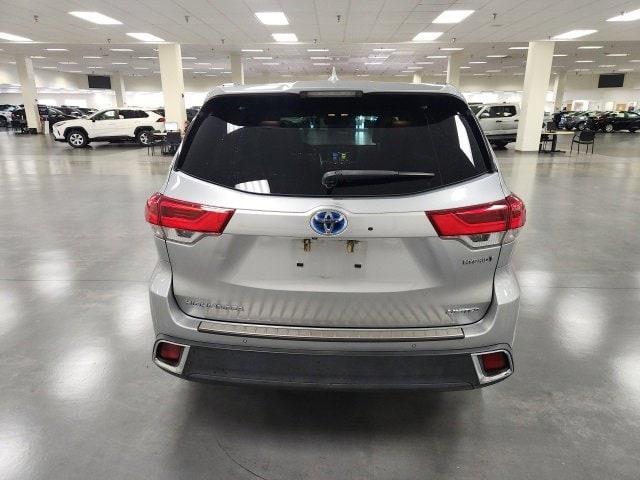 2017 toyota highlander hybrid limited platinum
