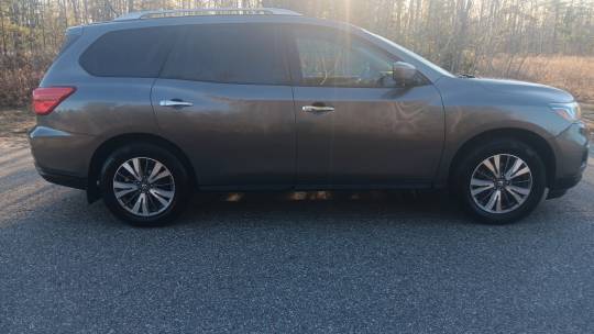 2017 Nissan Pathfinder