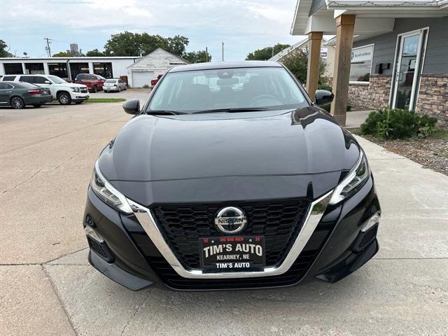 2022 nissan altima 2.5 sv