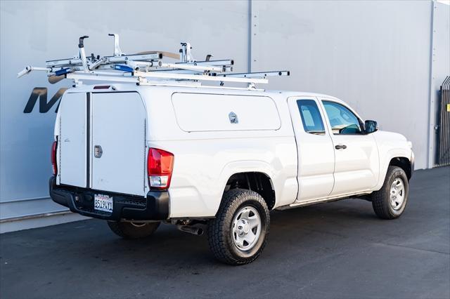 2016 toyota tacoma sr