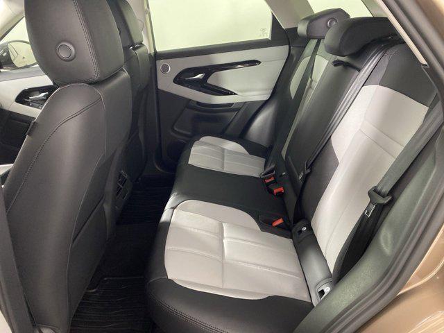 2024 land rover range rover evoque dynamic se