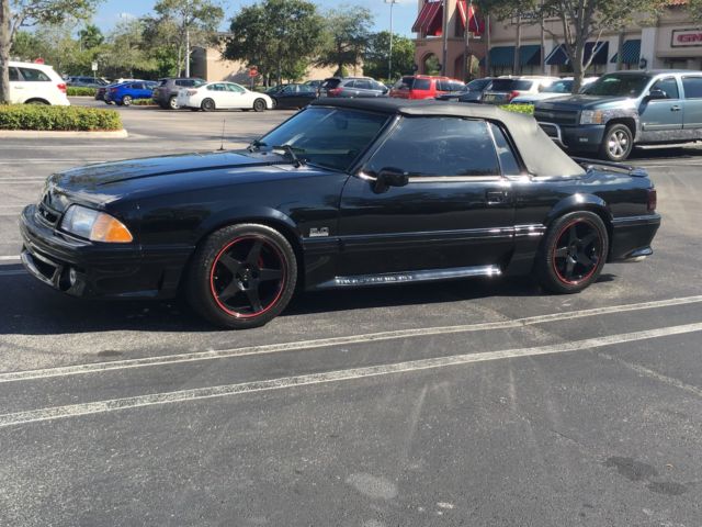 1993 ford mustang gt 5.0 foxbody convertible - triple black! priced t sell!!!!