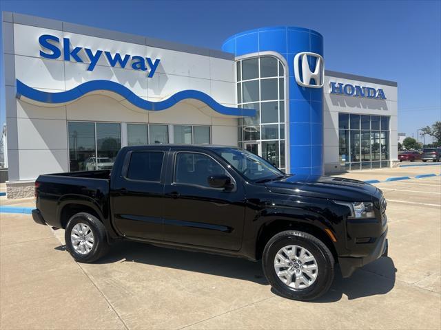 2023 nissan frontier sv