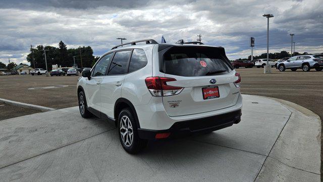 2024 subaru forester premium