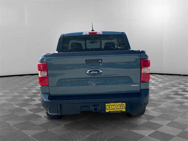 2022 ford maverick lariat