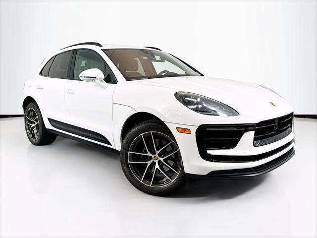 2024 porsche macan base