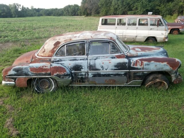 1952 chevy deluxe 4-door sedan - complete