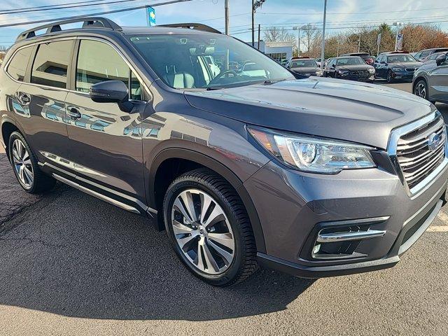 2022 subaru ascent limited 8-passenger