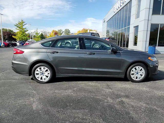 2020 ford fusion s
